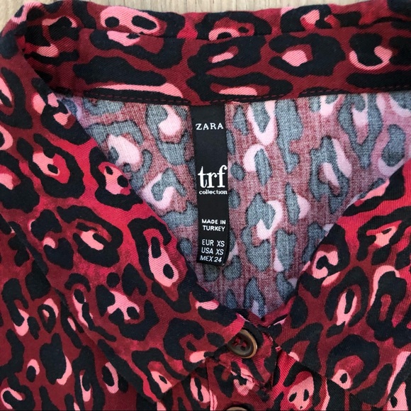 Women’s Zara Red animal print long sleeve cropped blouse size XS - Picture 10 of 13